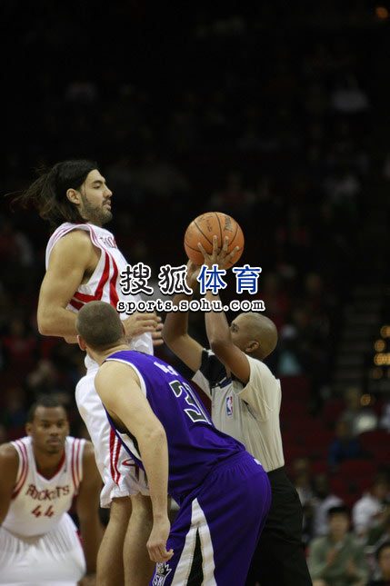 中他多次