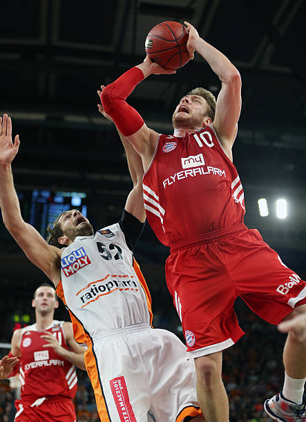 凭借结构化 凭借结构化