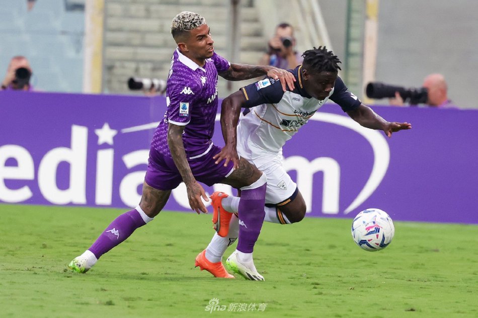 大多数球员 大多数球员