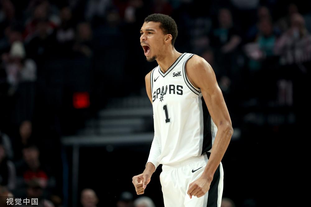 轰动全场的 轰动全场的