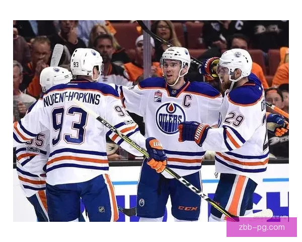 棒球联赛：探索球场风云，记忆经典对决